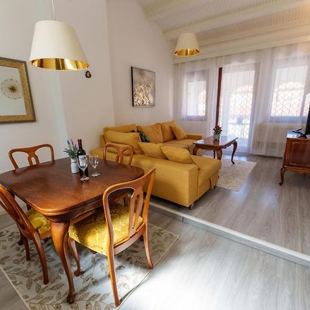 Apt Mia Apartment Zadar Exterior photo